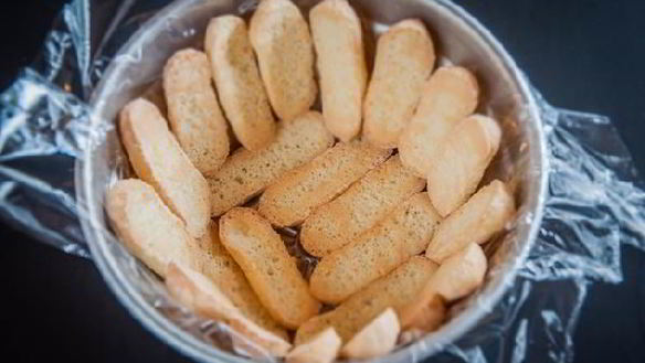 ШАГ 10. французская клубничная шарлотка