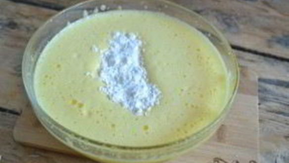 ШАГ 6. шарлотка классическая с яблоками