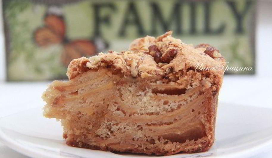 Рецепт шарлотка с айвой и орехами