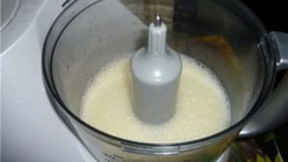 ШАГ 2. шарлотка с апельсинами и яблоками