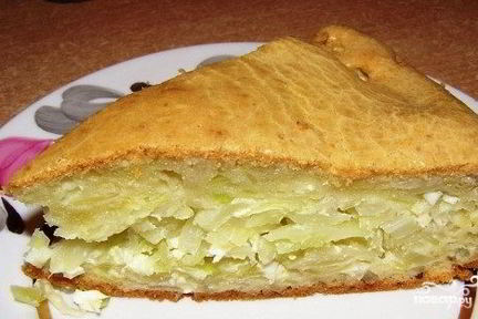 Шарлотка с капустой в духовке