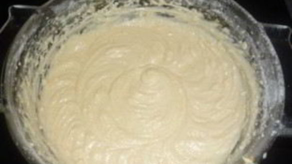 ШАГ 4. шарлотка с маком и яблоками