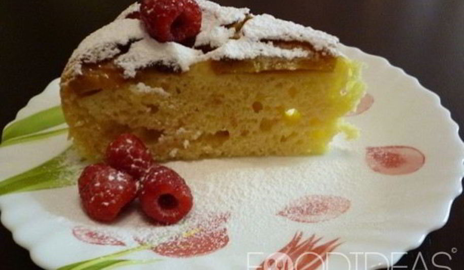 Рецепт шарлотка с персиками в мультиварке