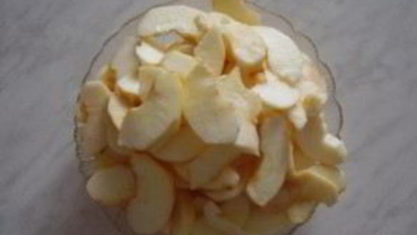 ШАГ 5. шарлотка с разрыхлителем