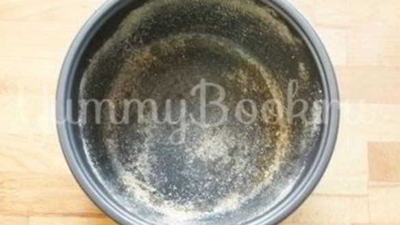 ШАГ 3. шарлотка с тыквой и яблоками в мультиварке