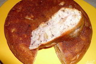 Шарлотка с вареньем в мультиварке