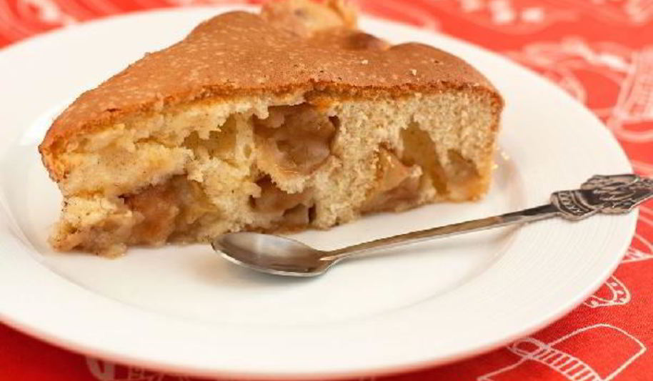 Рецепт шарлотка с яблоками