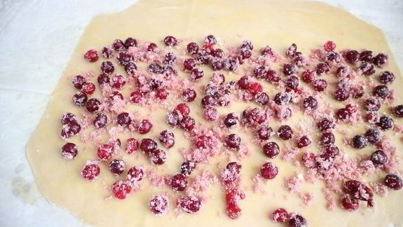 ШАГ 13. вишневый штрудель