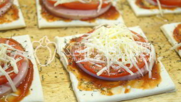 ШАГ 7. слойки аппетитные