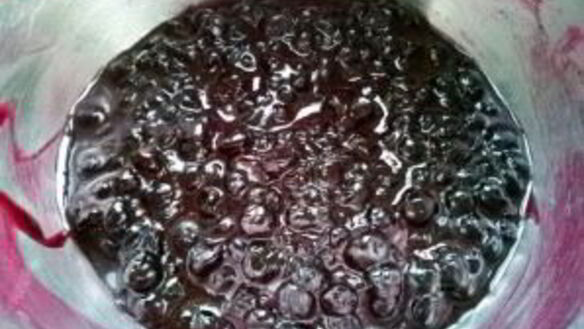 ШАГ 2. слойки с черникой