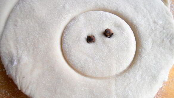 ШАГ 6. слойки с творогом румяные хрюши