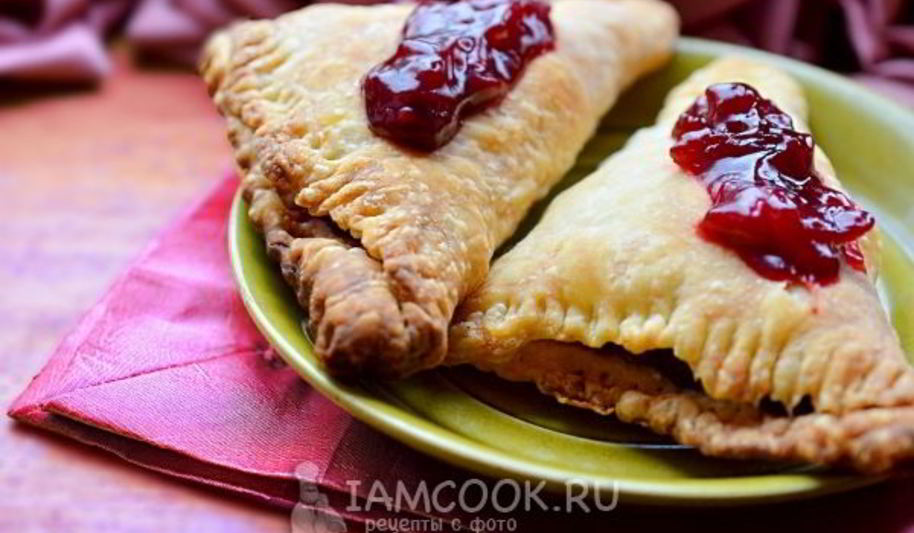 Рецепт слойки с вишней