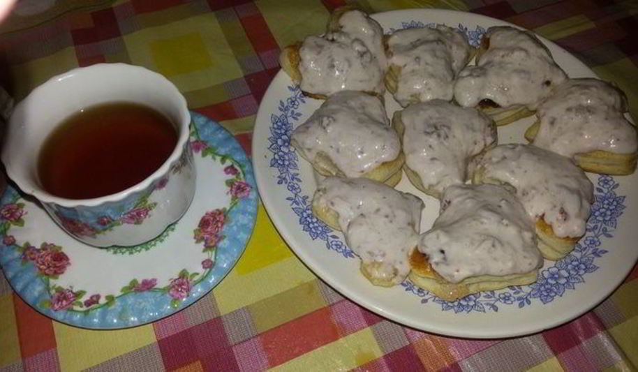 Рецепт слойки сердечки с клубникой и сыром маскарпоне