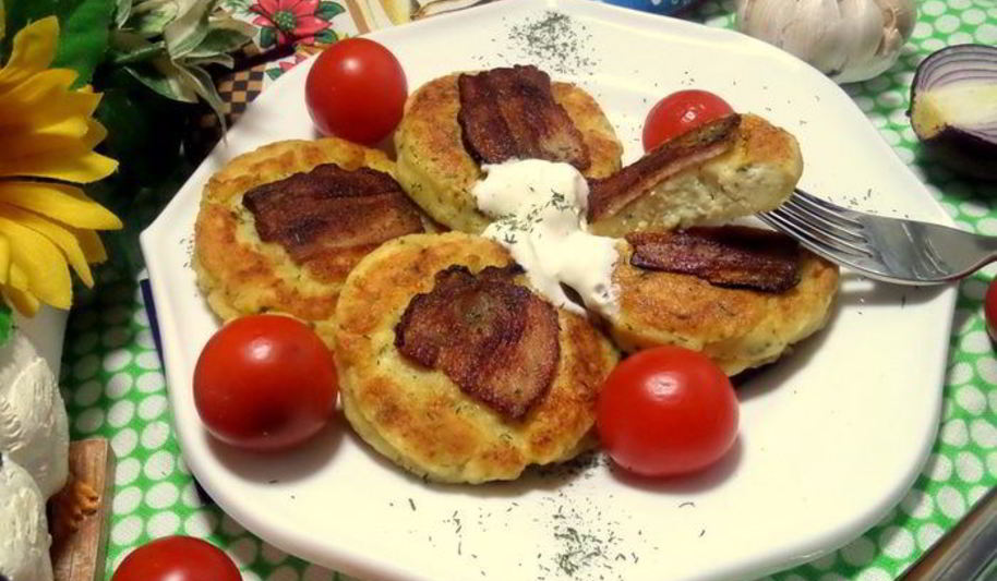Рецепт несладкие сырники с беконом