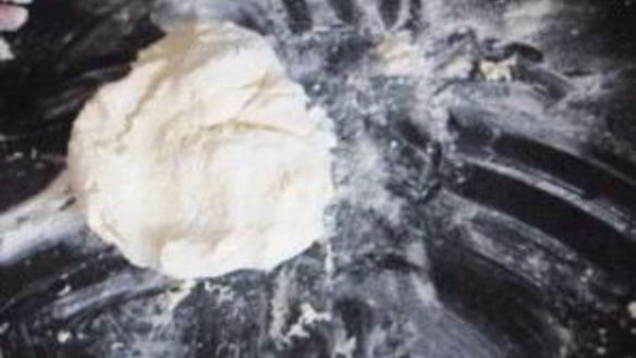 ШАГ 2. пышные сырники