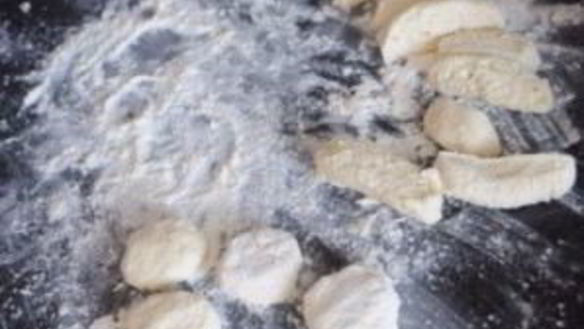 ШАГ 3. пышные сырники