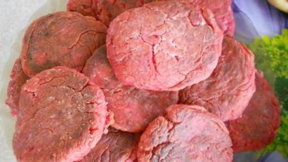 ШАГ 2. розовые сырники