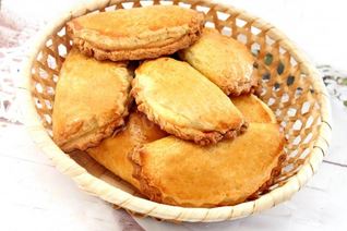 Сочники с творогом из песочного теста