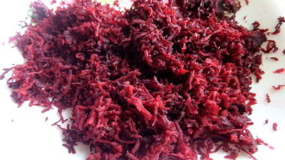 ШАГ 2. свекольные сырники из духовки