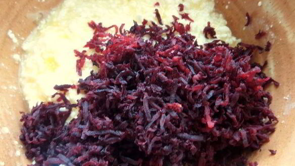 ШАГ 7. свекольные сырники из духовки