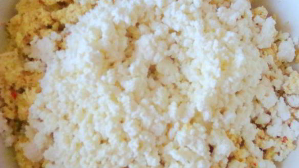 ШАГ 2. сырники из домашнего сыра