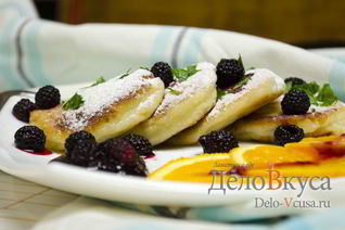 Сырники из творога с изюмом