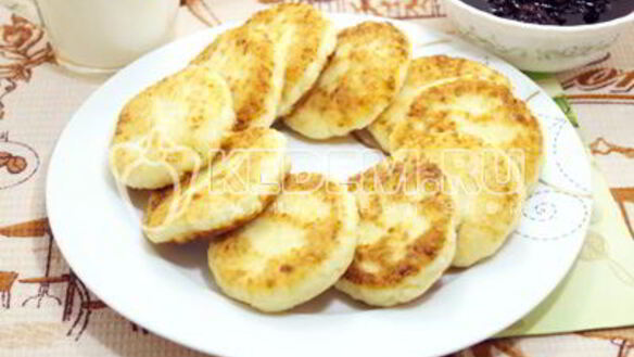 ШАГ 9. сырники из творога