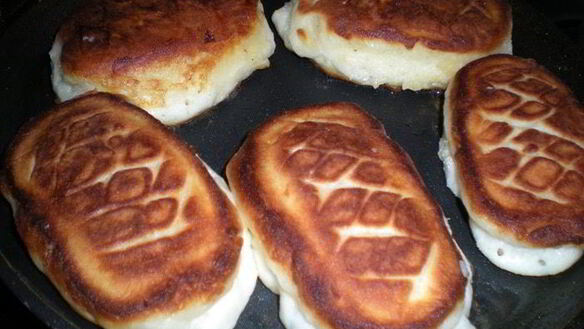 ШАГ 8. сырники с бананом