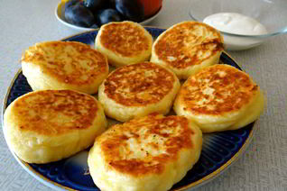 Сырники с грушей и яблоком