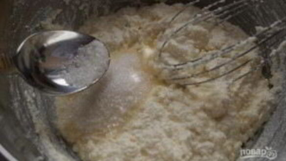 ШАГ 2. сырники с грушей и яблоком