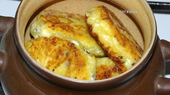 ШАГ 7. сырники с изюмом и маковым соусом по-белорусски