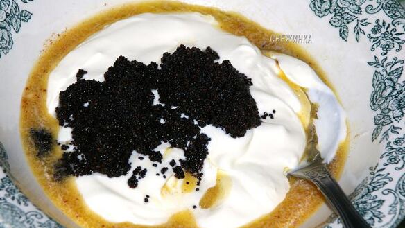 ШАГ 9. сырники с изюмом и маковым соусом по-белорусски