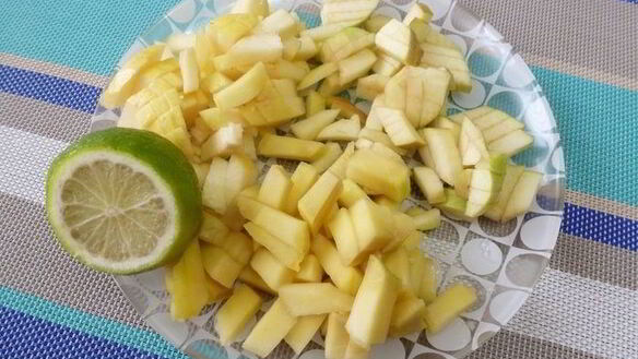 ШАГ 7. сырники с карамельным фруктовым соусом