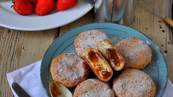 ШАГ 8. сырники жареные и запеченные