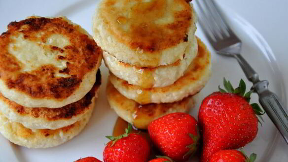 ШАГ 9. сырники жареные и запеченные