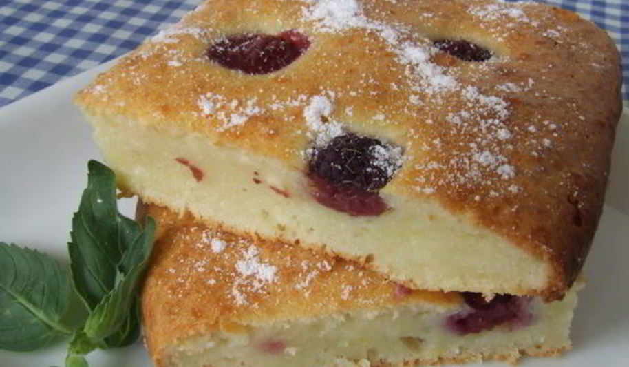 Рецепт творожник с малиной