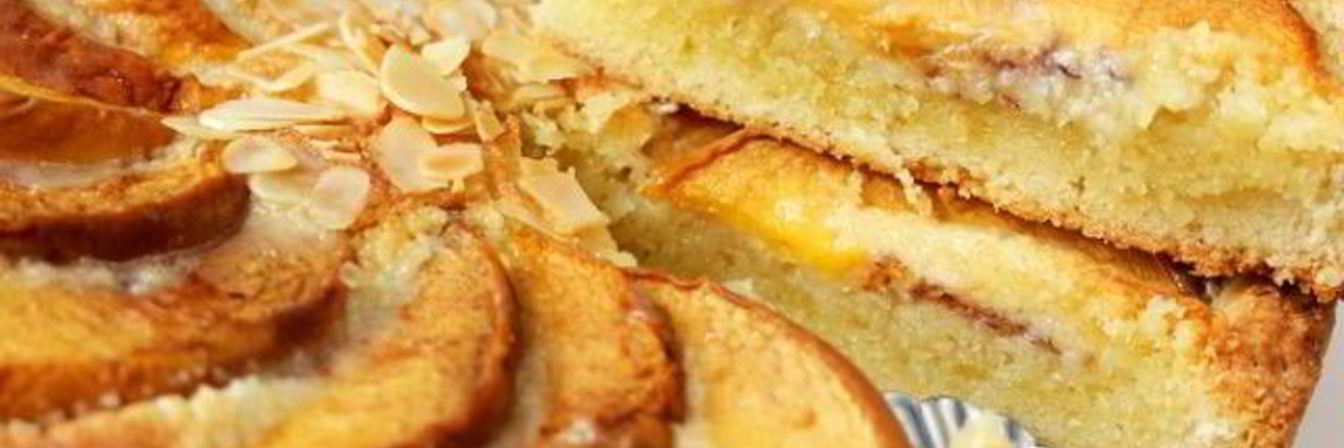 Творожник с персиками