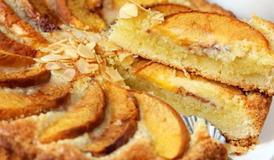 Рецепт творожник с персиками