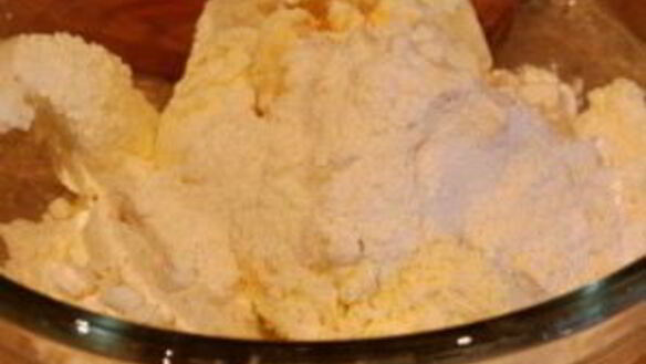 ШАГ 2. творожники с яблоками