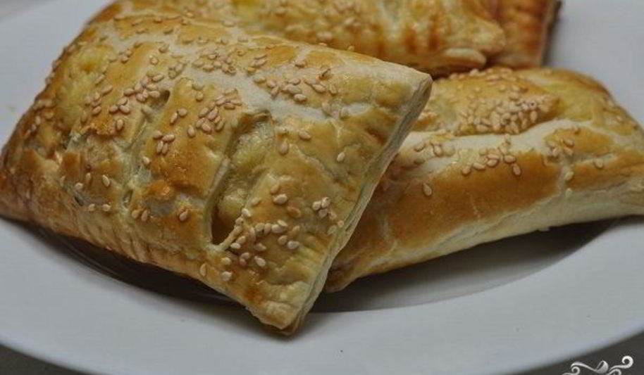 Рецепт слоеное тесто с сыром в духовке