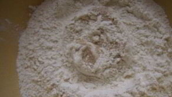 ШАГ 5. тесто для сосисок в тесте