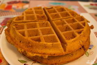 Тесто для вафель в вафельнице