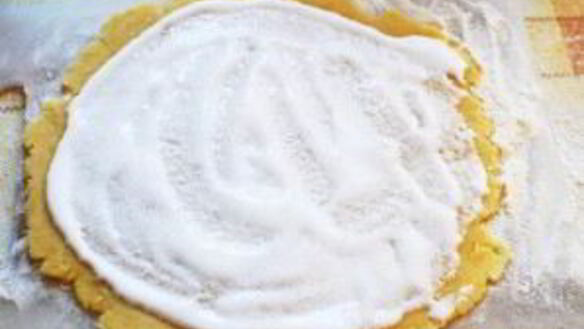 ШАГ 3. тесто из творожных сырков