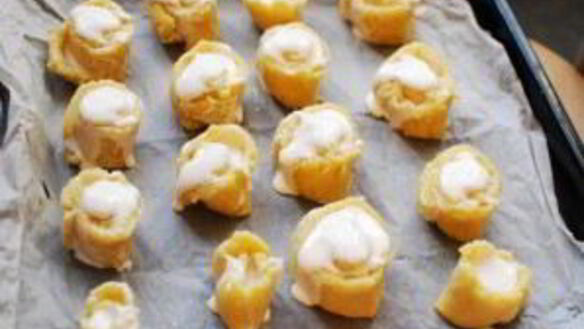 ШАГ 4. тесто из творожных сырков