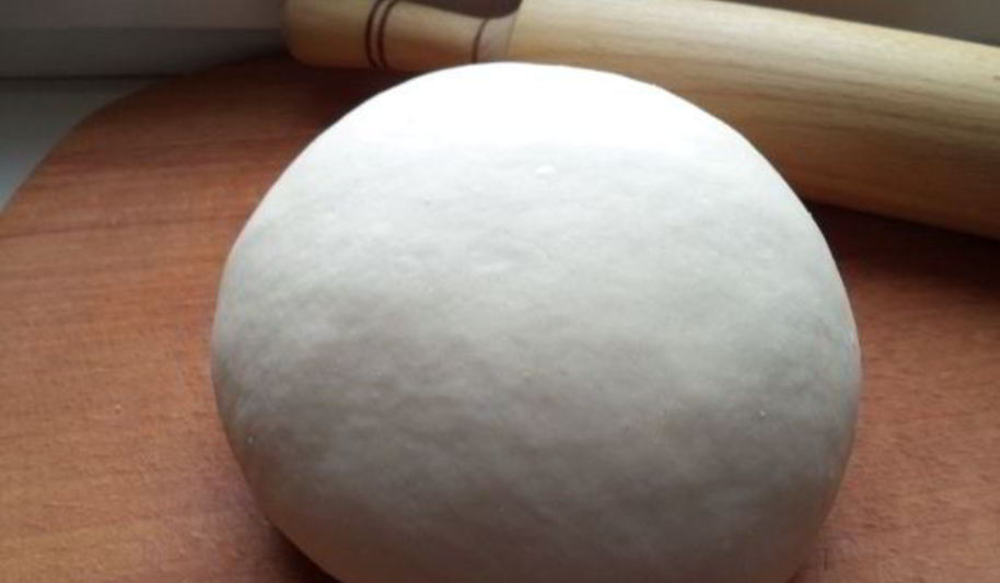 Рецепт тесто на пиццу без дрожжей