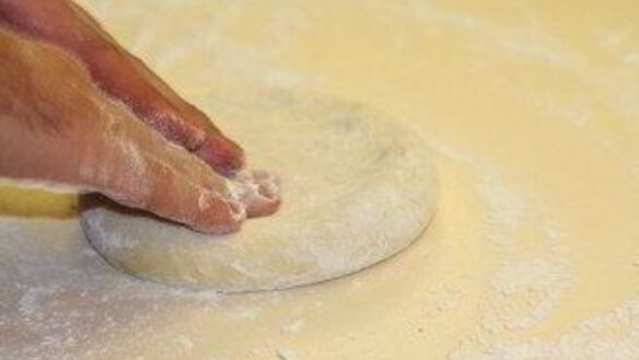 ШАГ 8. тонкое бездрожжевое тесто для пиццы