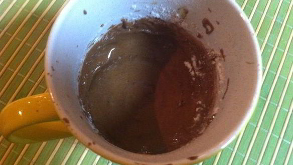 ШАГ 3. бисквит в микроволновке