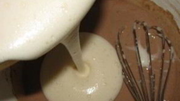 ШАГ 5. блинный торт со взбитыми сливками