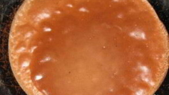 ШАГ 9. блинный торт со взбитыми сливками