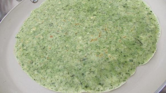 ШАГ 7. блинный тортик с грибным соусом